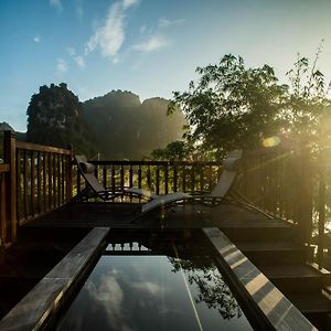 Panoramic King Room